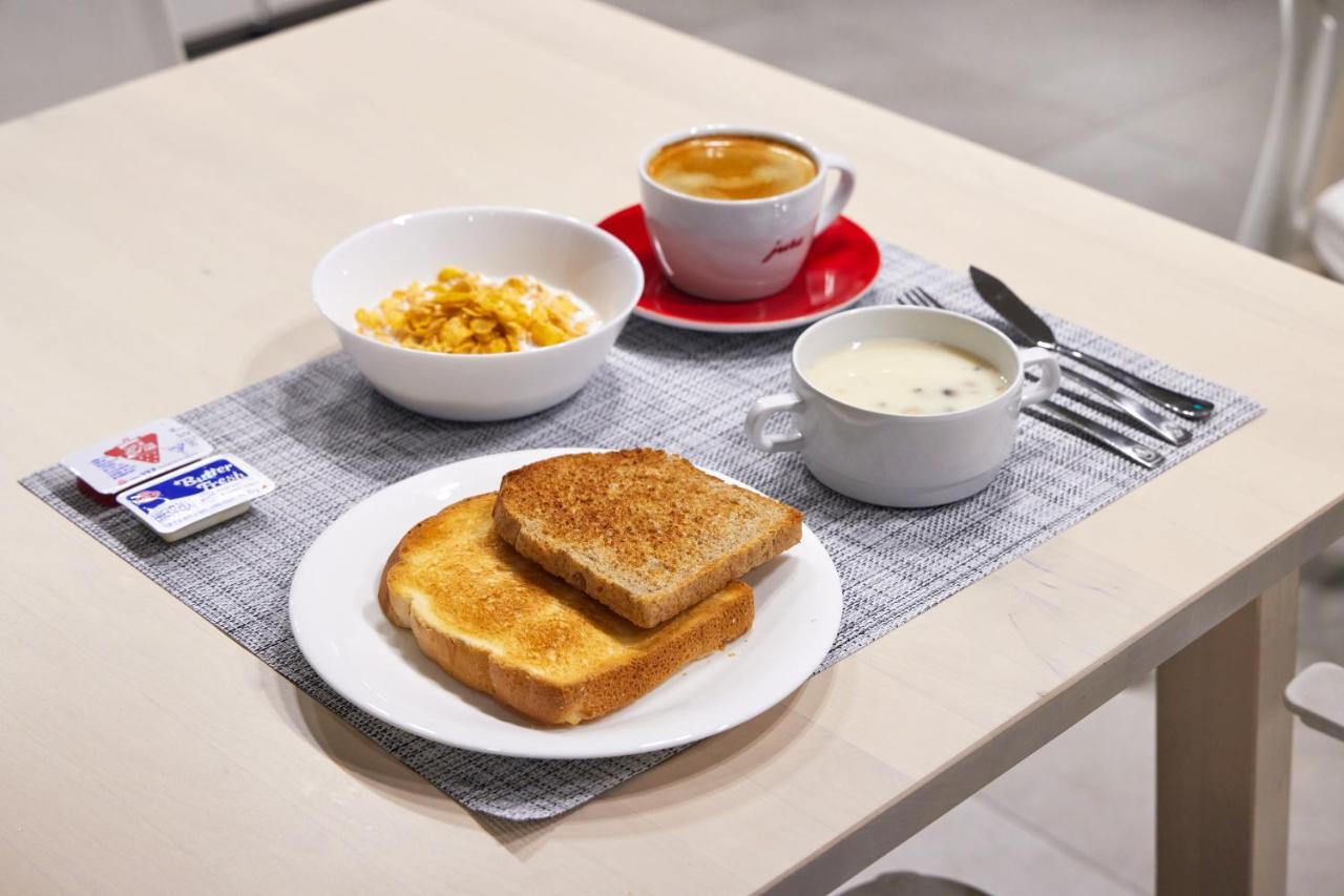 Creto Hotel Myeongdong Seoul Ngoại thất bức ảnh
